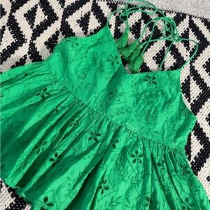 H&M Green Embroidered Crop Top